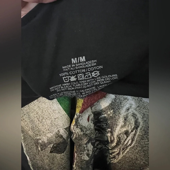 Unbranded | Bob Marley 1979 Survival Tour Long Sleeve Shirt  | Size M - Picture 2 of 4